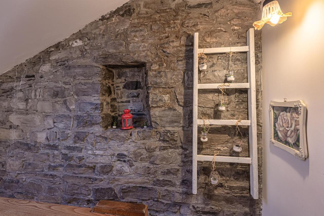 Casa Al Lago Di Como In Riva チェルノッビオ エクステリア 写真